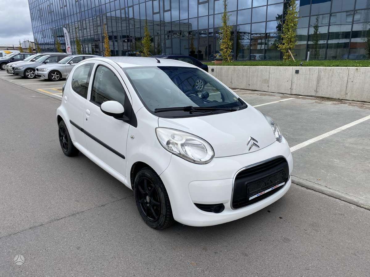 Citroen C1, 1.0 l., Хэтчбек