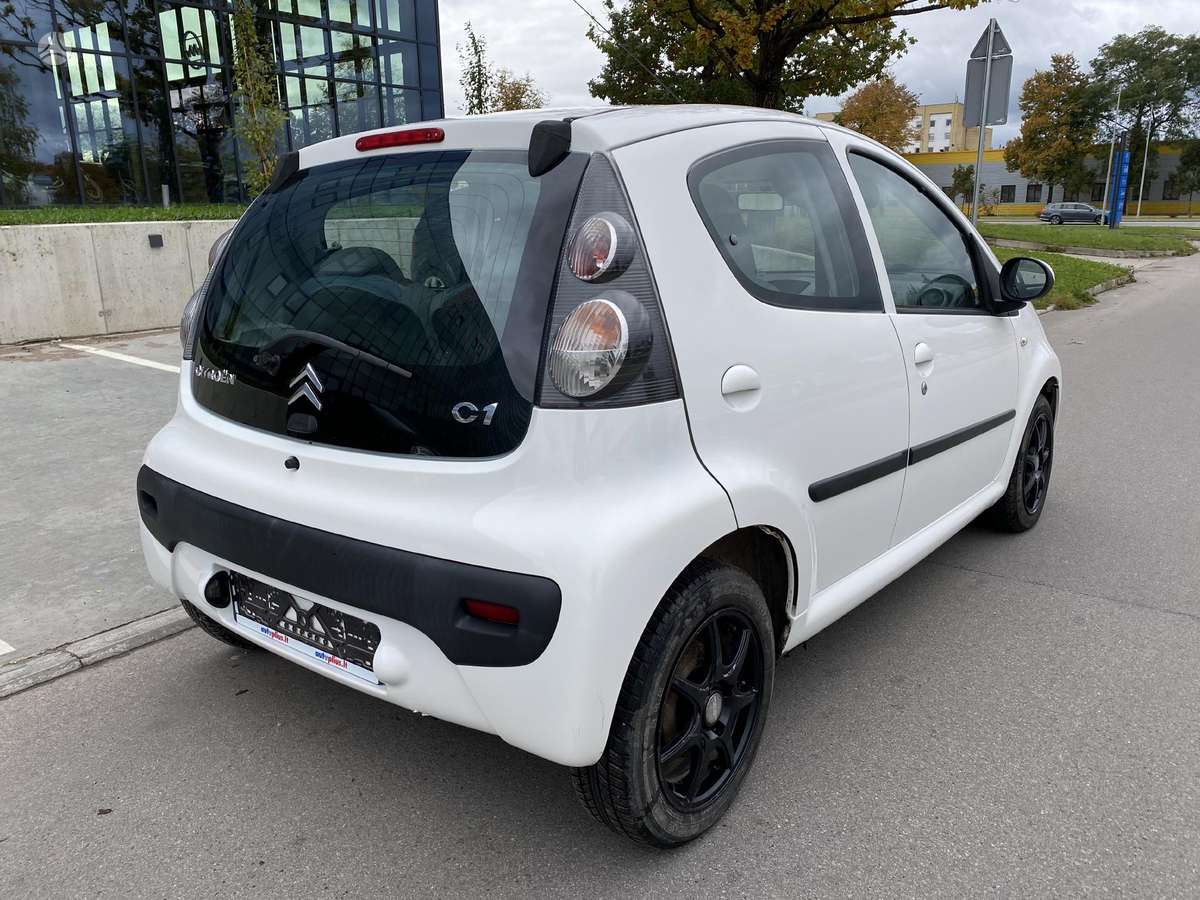 Citroen C1, 1.0 l., Хэтчбек