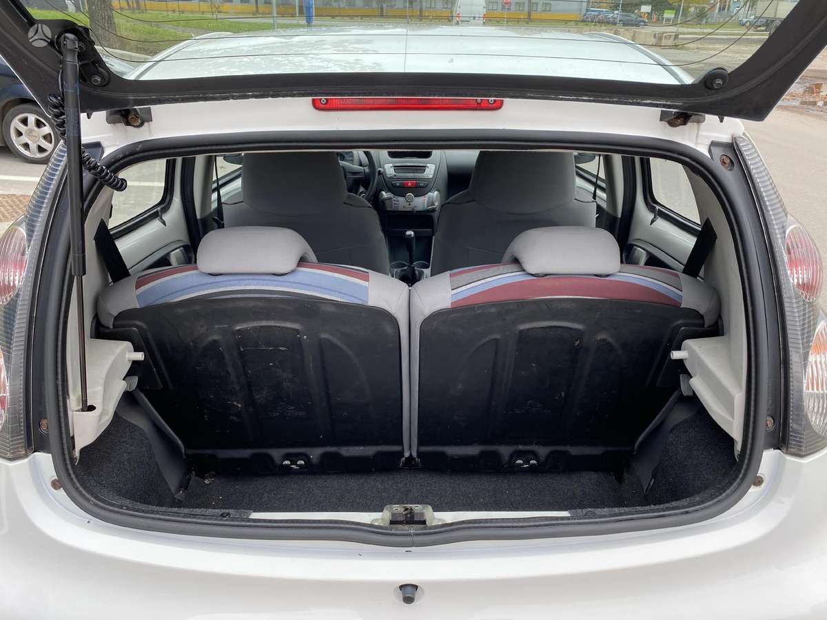 Citroen C1, 1.0 l., hatchback