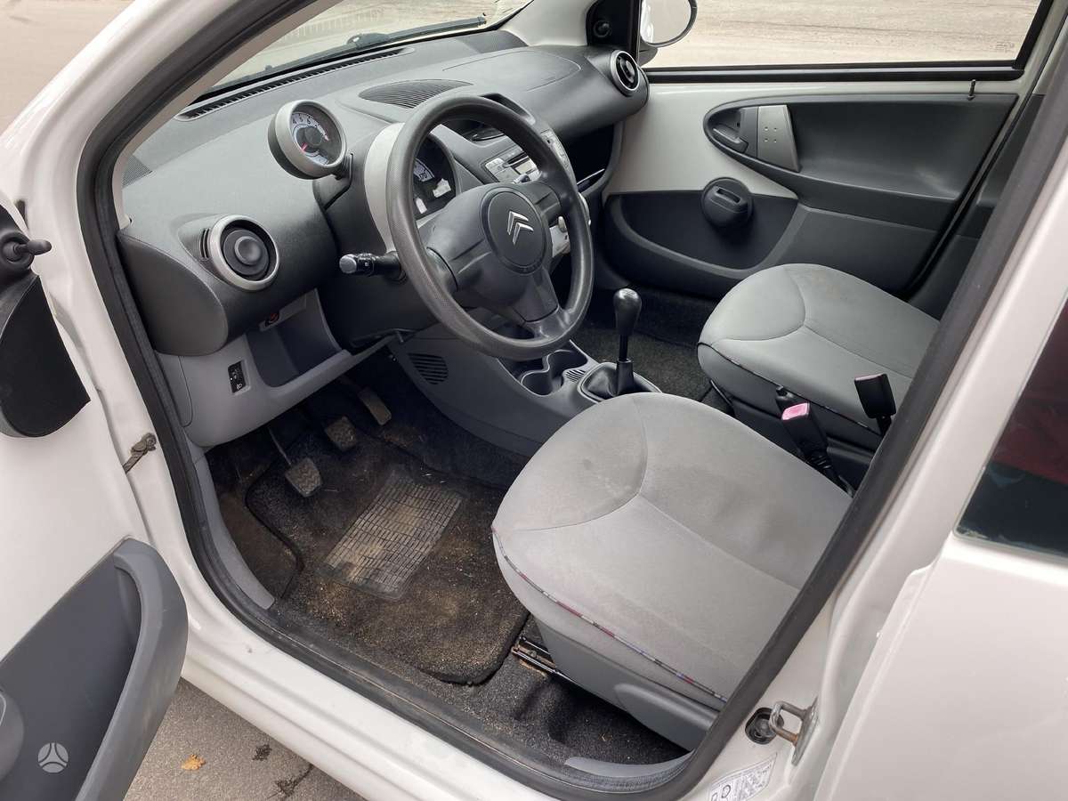 Citroen C1, 1.0 l., hatchback