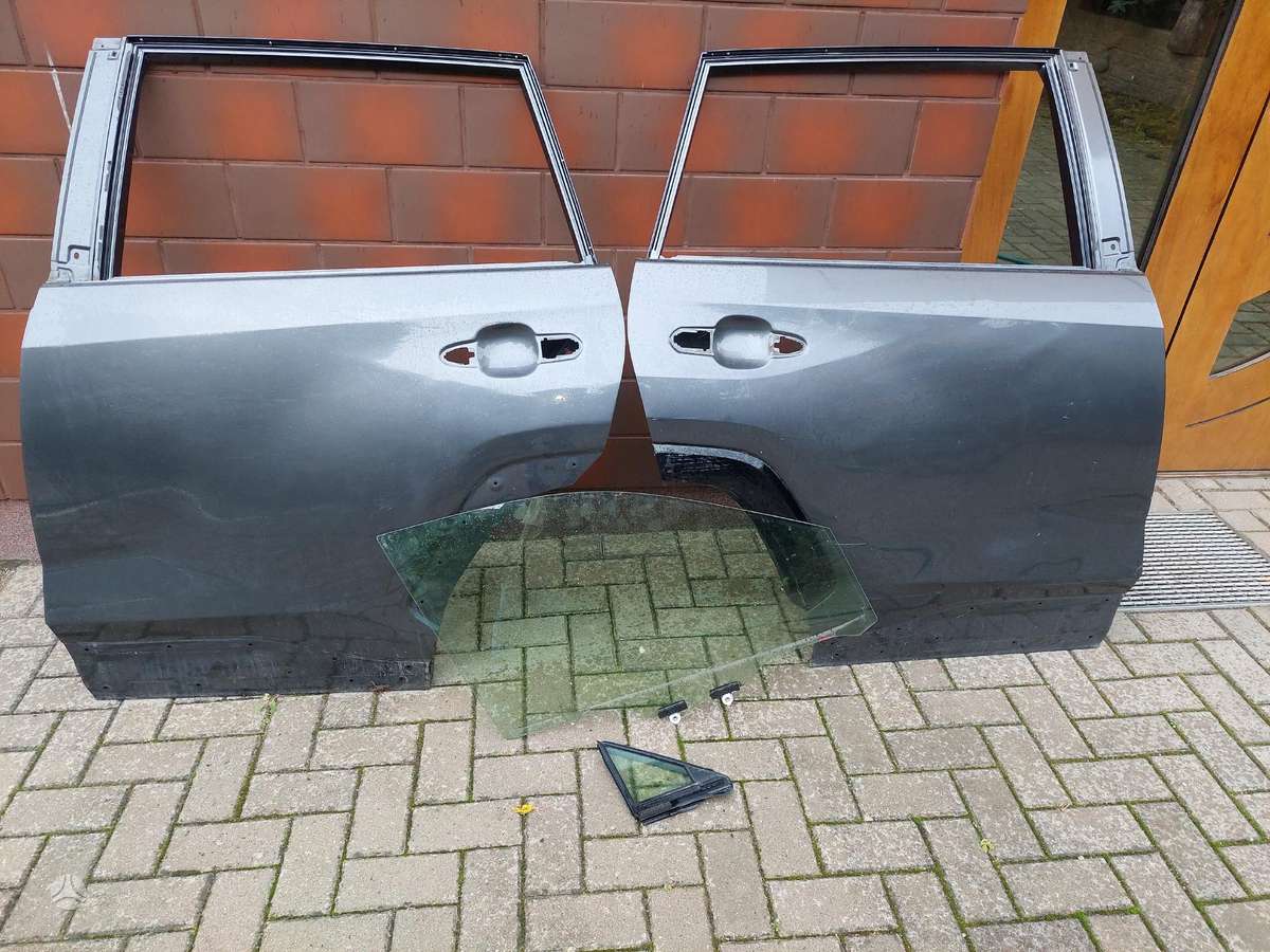 Toyota RAV4 детали кузова