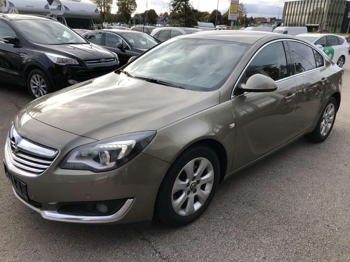 Opel Insignia, 2.0 l., hatchback