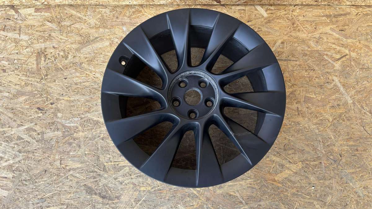 Tesla Model Y, 118822300B, Cen29029