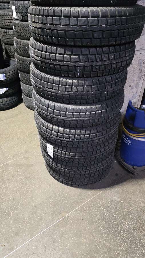 Cooper, ziemas 215/85 R16