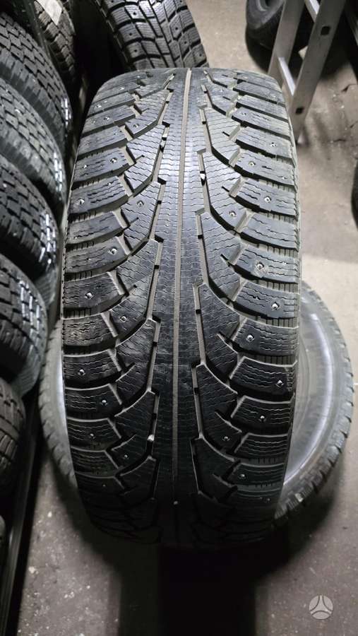Nokian, зимние 275/65 R17