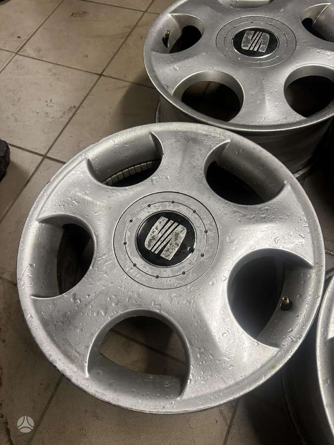 Seat, light alloy, R16