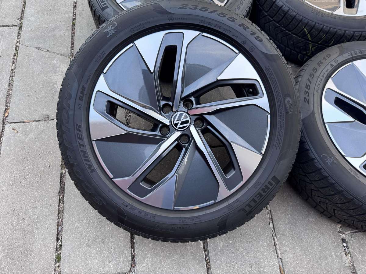 Volkswagen ID4, light alloy, R19