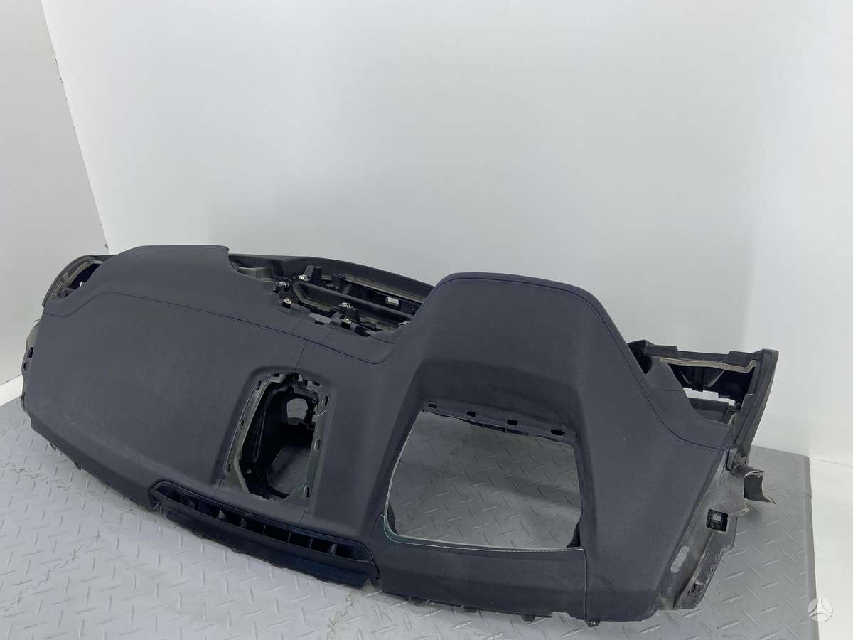 BMW X3 консоль