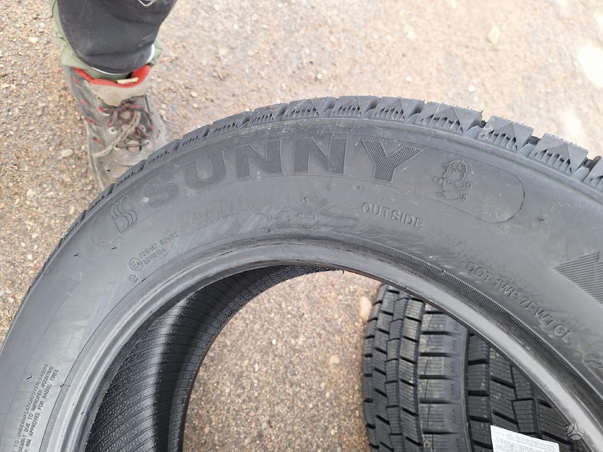 Sunny, žieminės 215/60 R17
