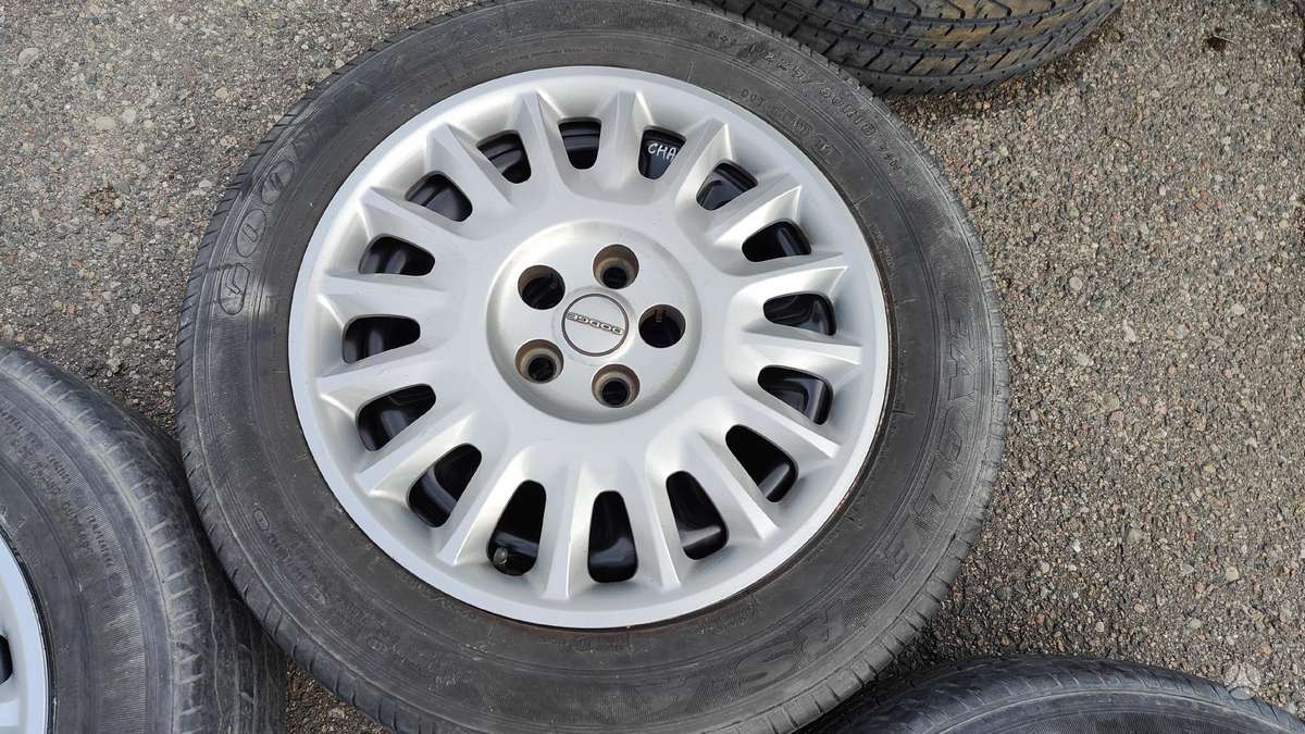 Dodge, tērauda apzīmogoti, R18