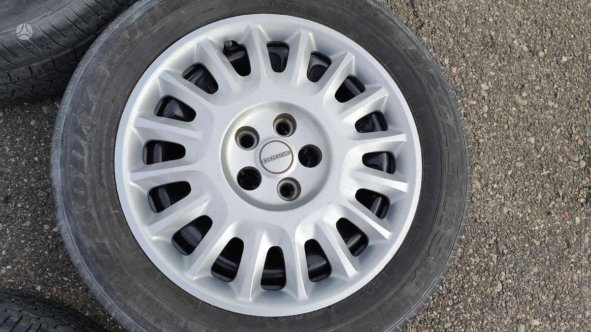 Dodge, tērauda apzīmogoti, R18