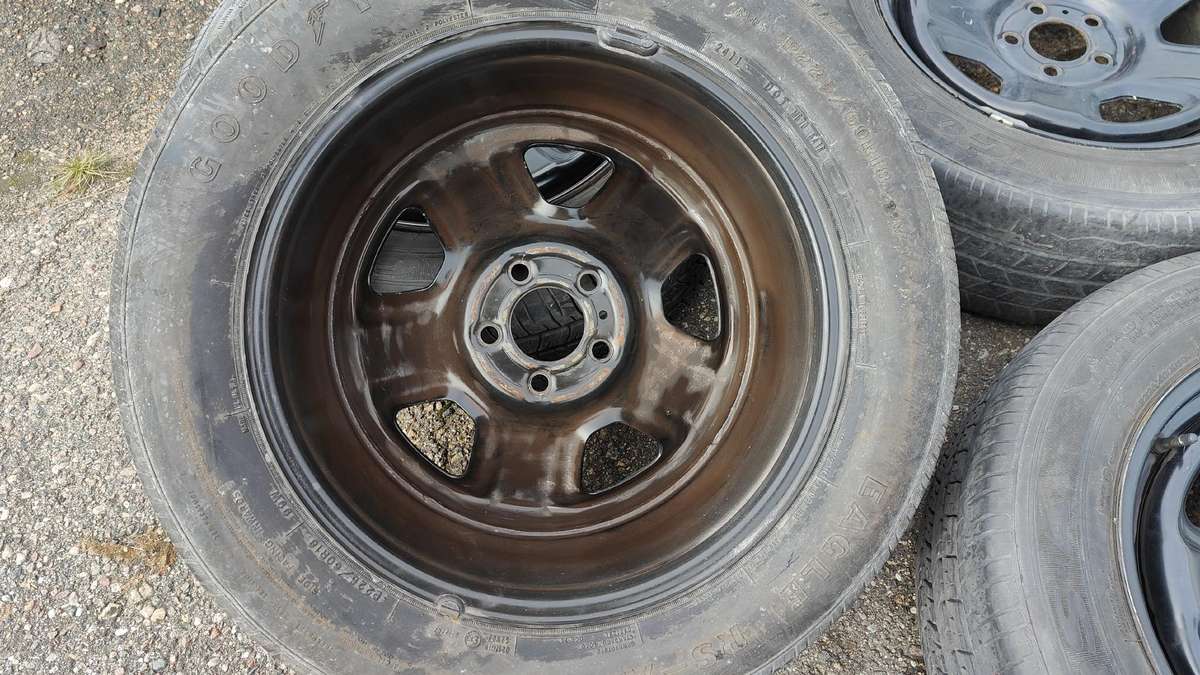 Dodge, tērauda apzīmogoti, R18