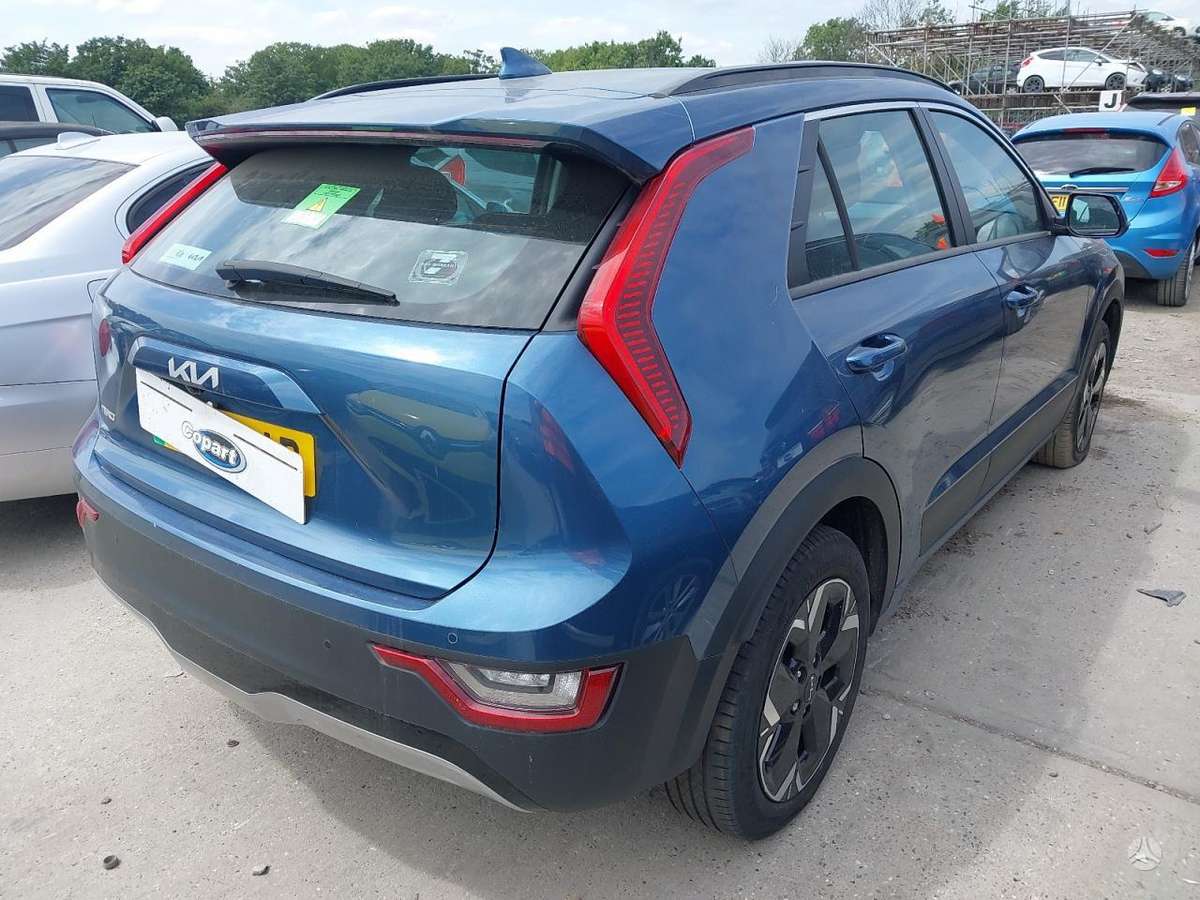 Kia Niro Auto ardomas platesnė info telefonu
