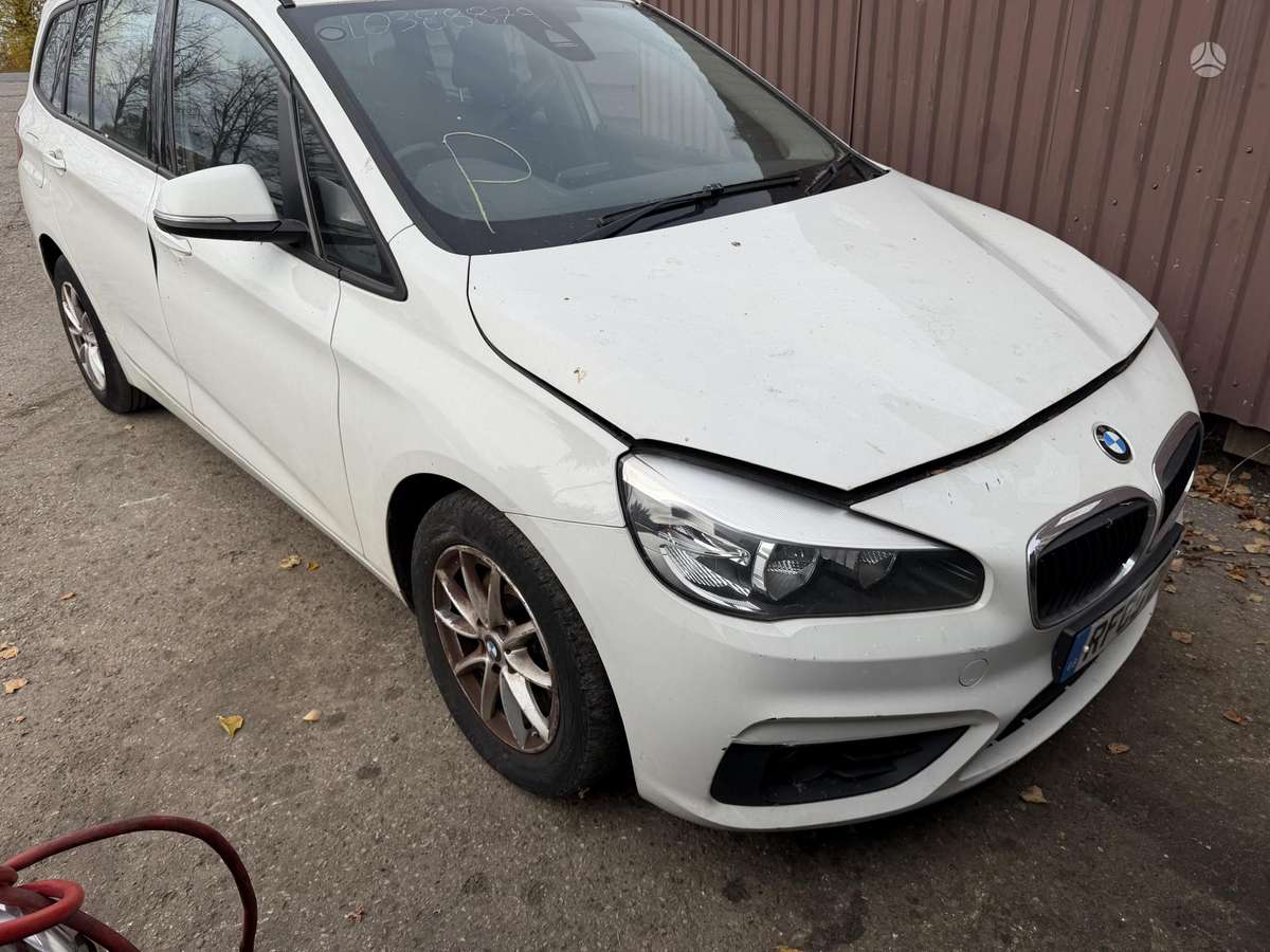 BMW 2 serija