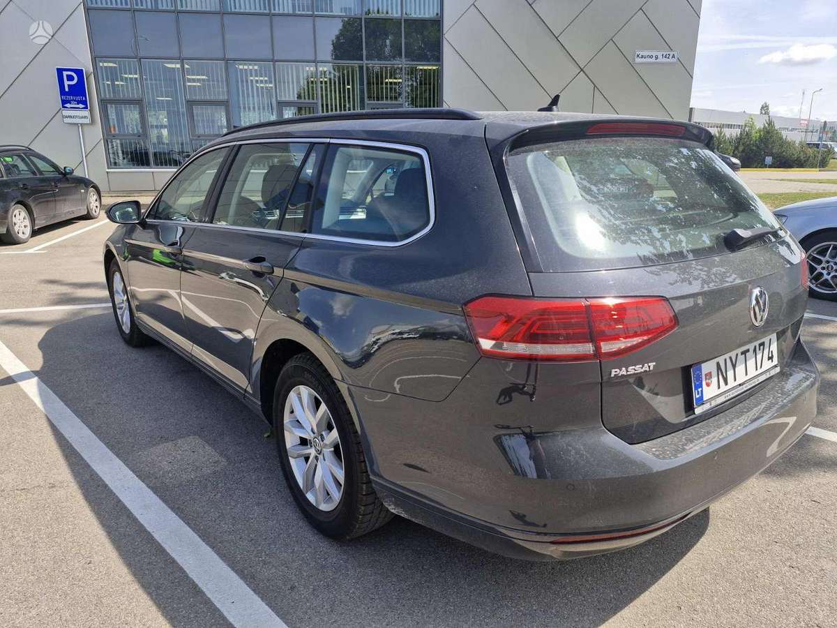 Volkswagen Passat, 2.0 l., Универсал