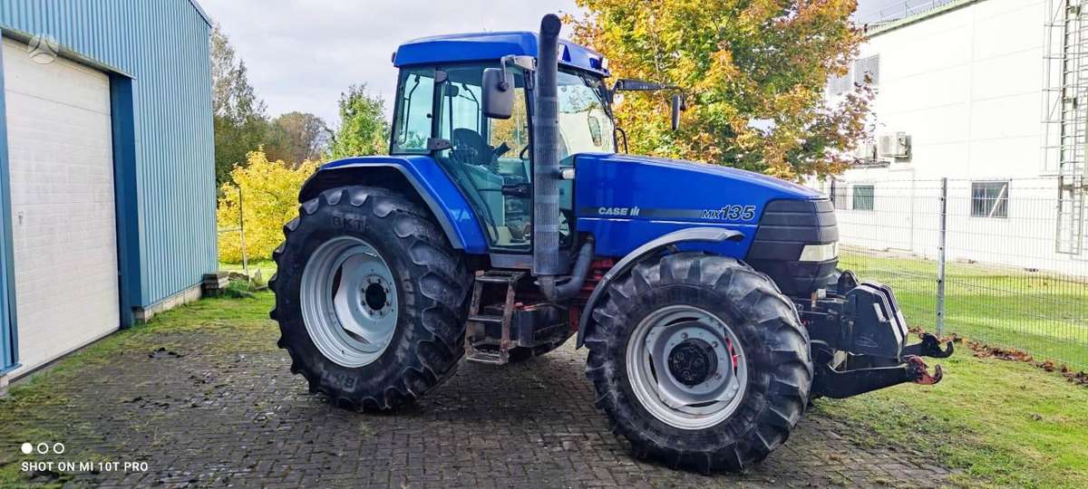 Case MX 135   McCormick MTX 140, tractors