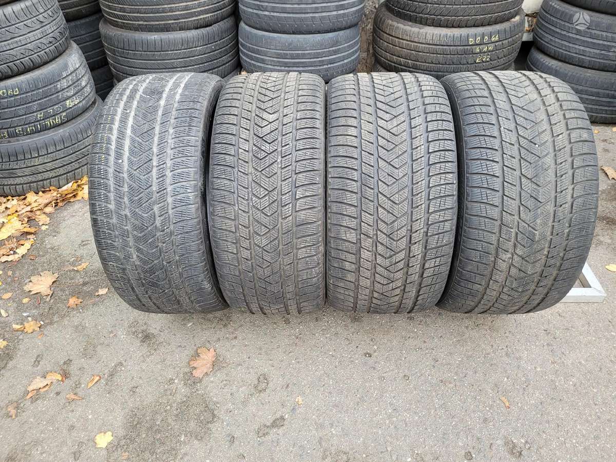 Pirelli +275/35-22, winter 315/30 R22