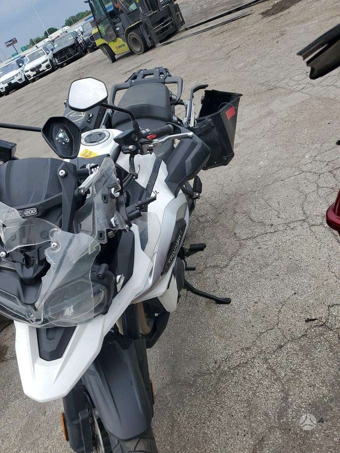 Triumph Tiger, touring / sport touring