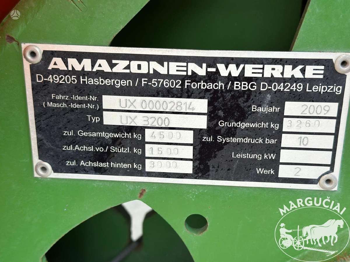 Amazone UX 3200, 3200 ltr, 24 - 28 m, sprayers