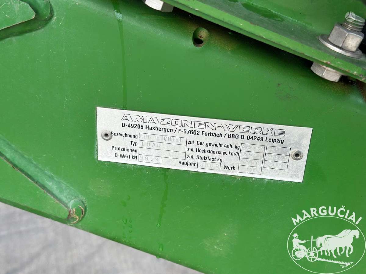 Amazone UX 3200, 3200 ltr, 24 - 28 m, sprayers