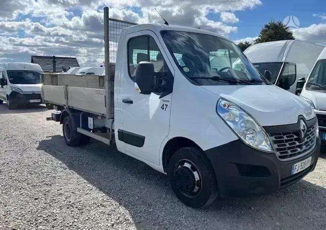 Renault Master, bortu