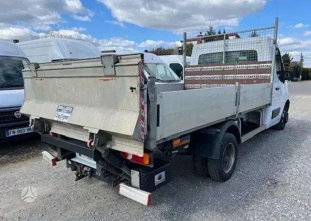 Renault Master, bortiniai
