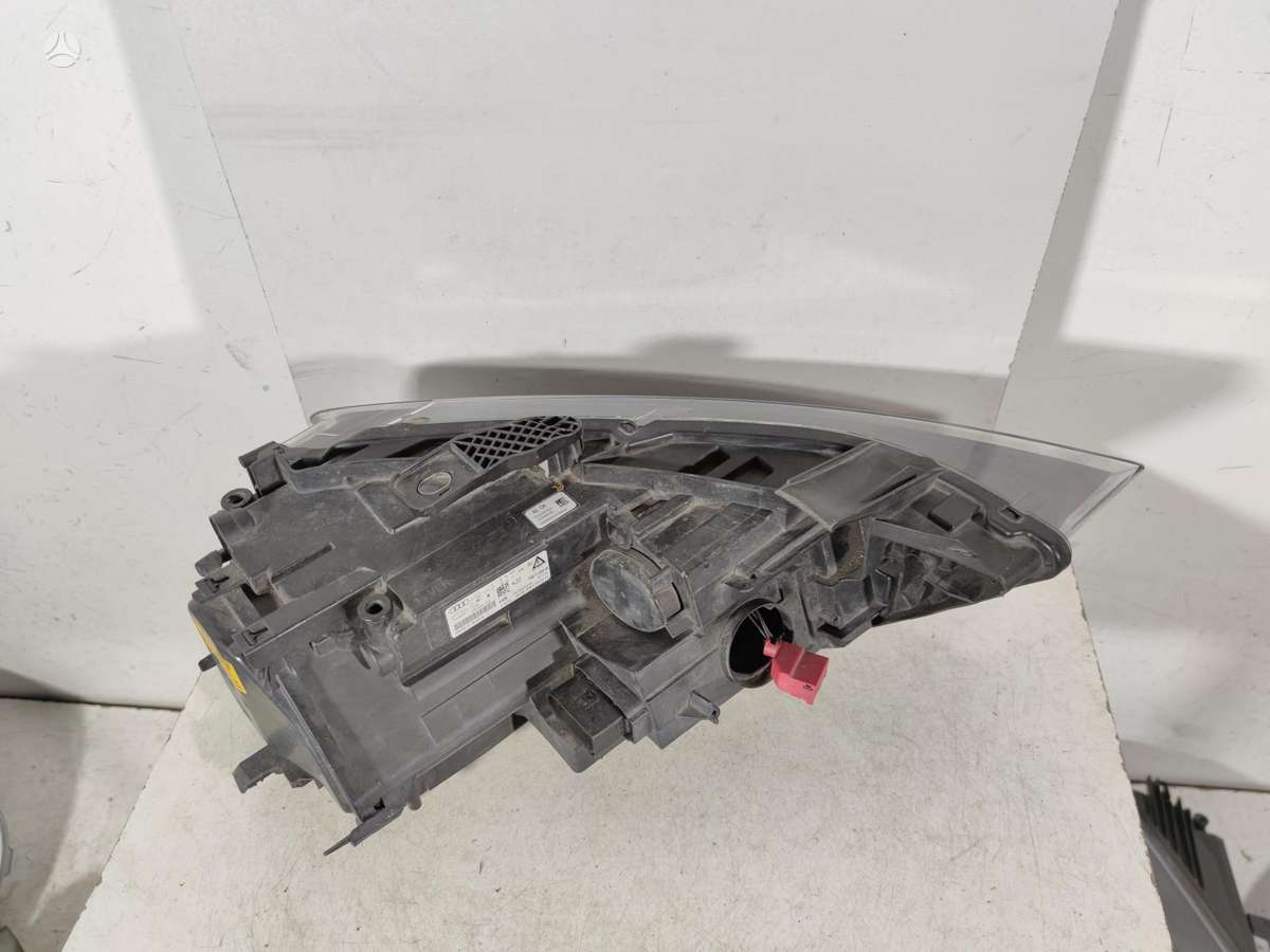 Audi Q3, 8U0941003H, lights