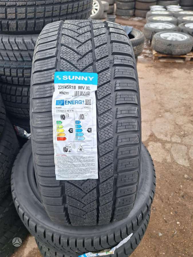 Sunny, žieminės 235/45 R18