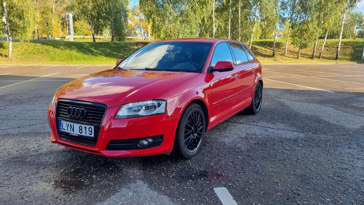 Audi A3, 1.6 l., Хэтчбек