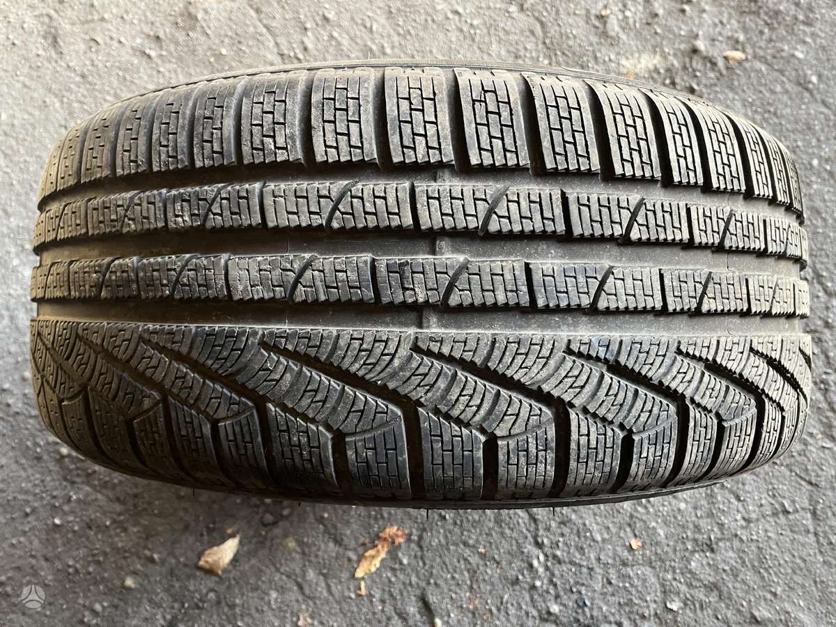Pirelli SottoZero2, зимние 255/40 R20