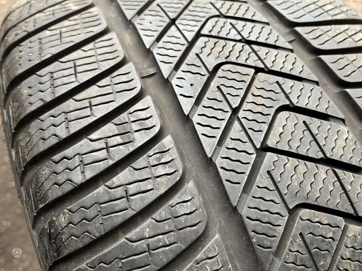 Pirelli SottoZero3, winter 275/40 R20