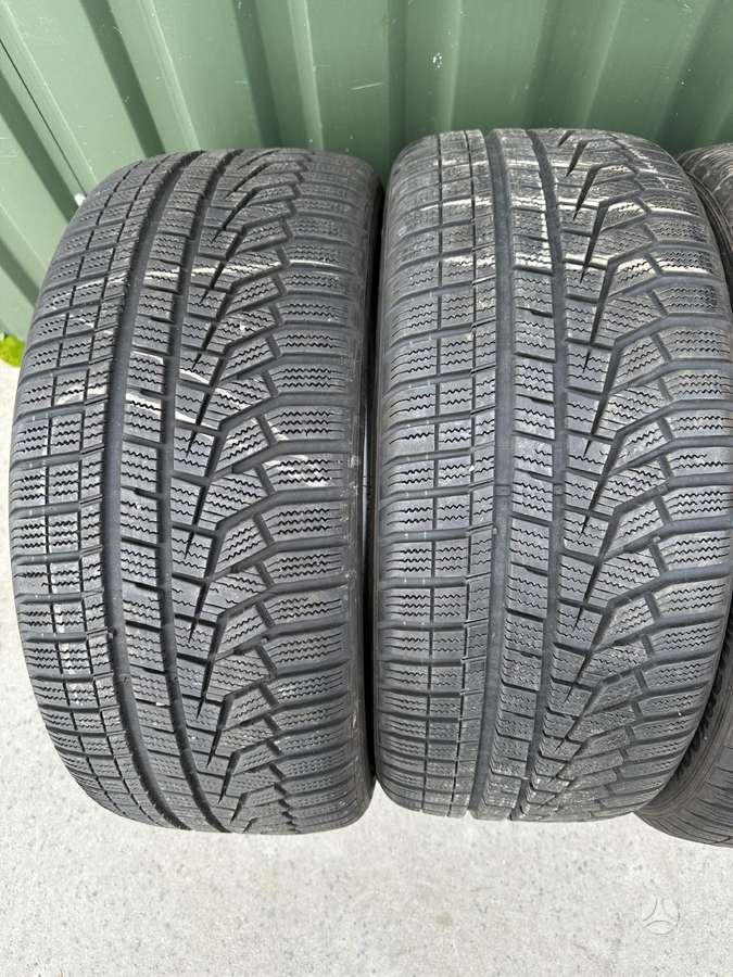 Hankook I cept evo2, winter 255/40 R18