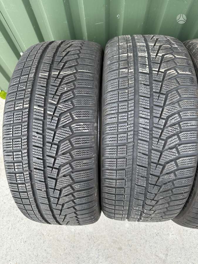 Hankook I cept evo2, žieminės 255/40 R18