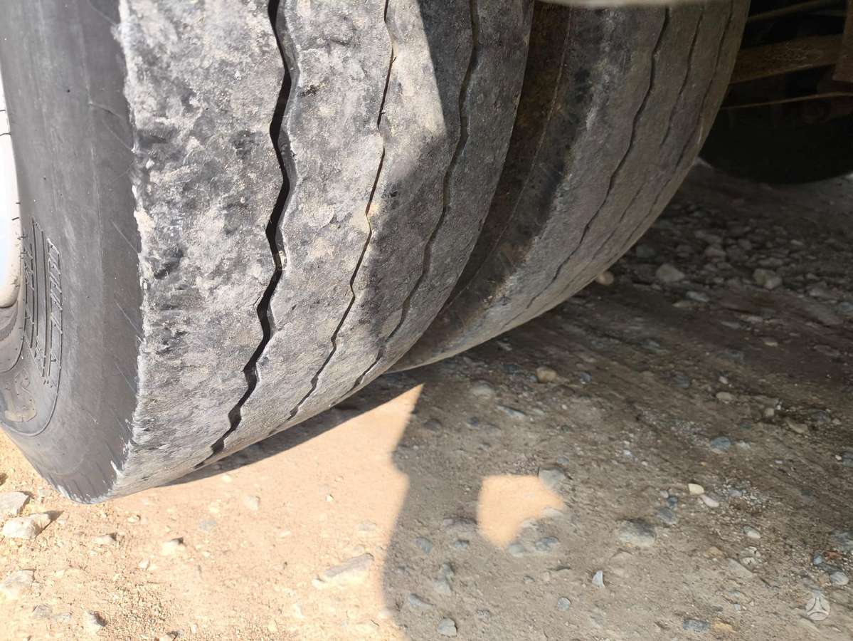 Krone, užuolaidinės / tentinės
