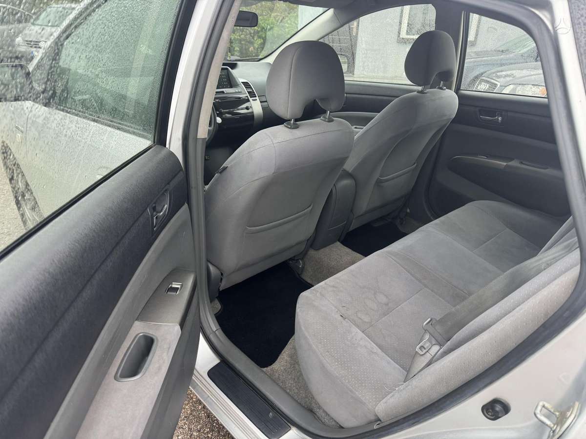 Toyota Prius, 1.5 l., Хэтчбек