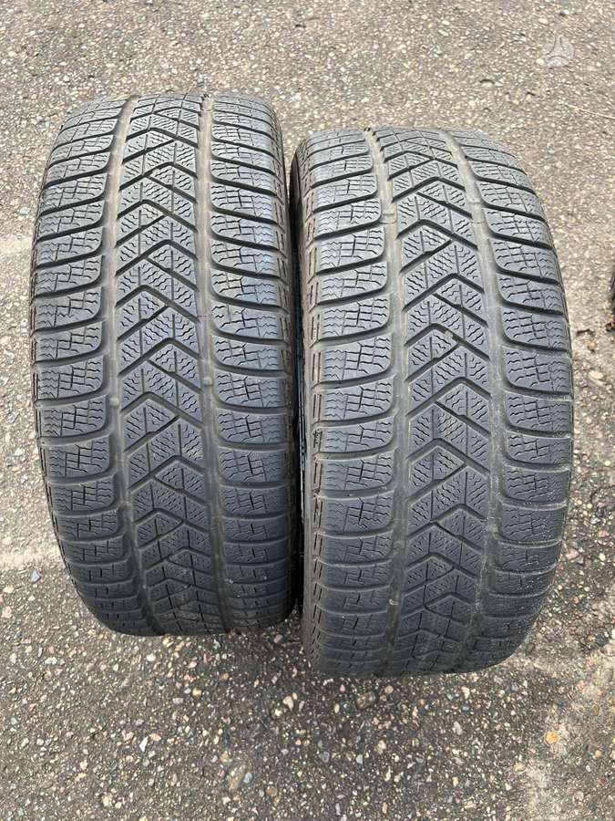 Pirelli Sottozero 3, winter 245/40 R20
