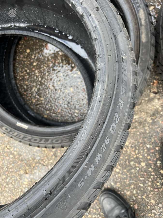 Pirelli Sottozero 3, winter 235/35 R19