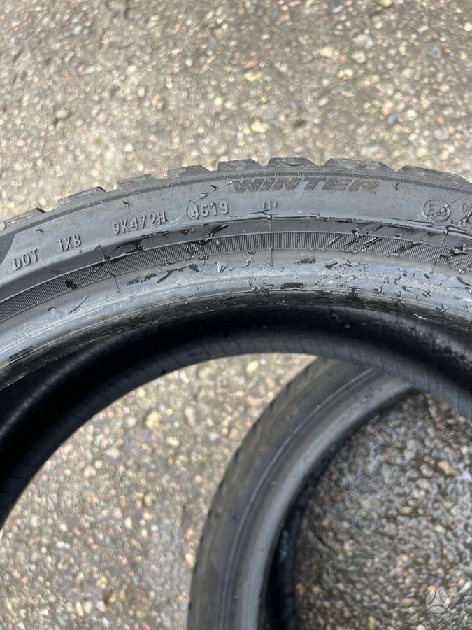 Pirelli Sottozero 3, winter 235/35 R19