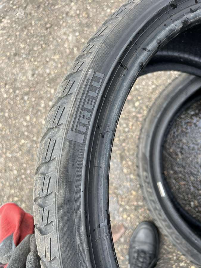 Pirelli Sottozero 3, winter 235/35 R19