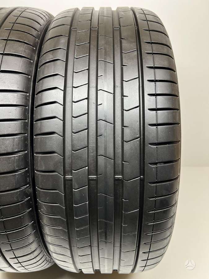 Pirelli P-Zero T1 2022m, летние 255/35 R21