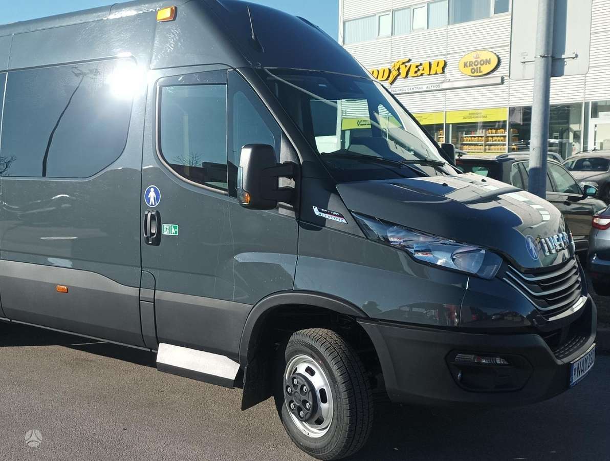 Iveco Daily, keleivinis mikroautobusas