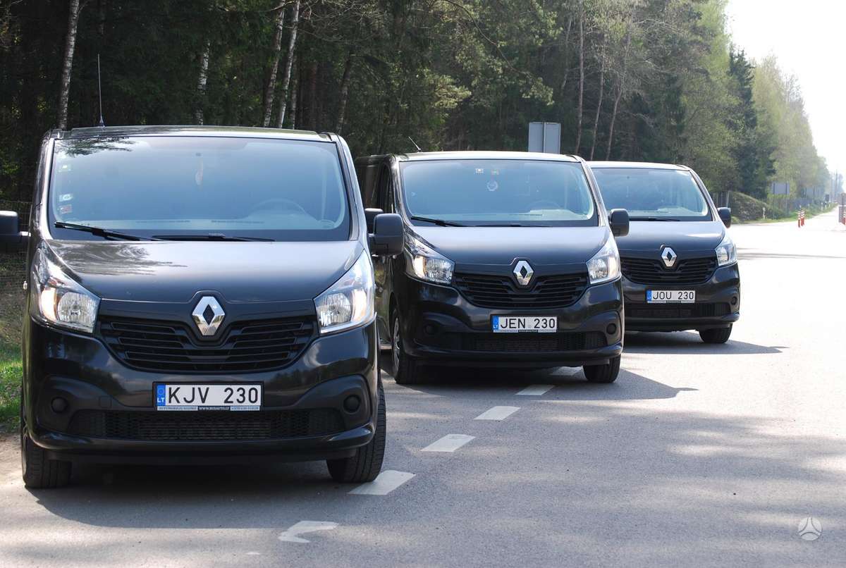 Renault Trafic, passenger minibus