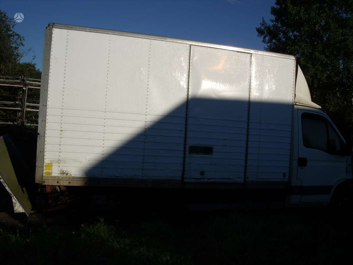 Iveco 35c11, cargo vans