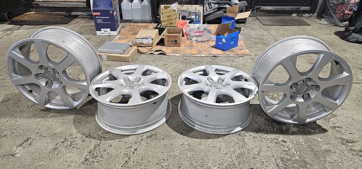 Audi A4, A6, Q3, lengvojo lydinio, R17
