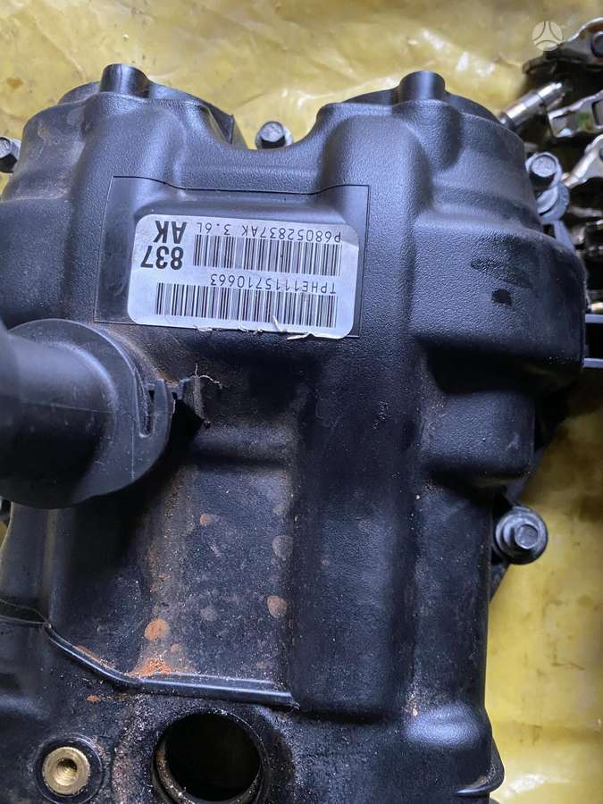 Dodge Charger, P68052837ak, детали двигателя