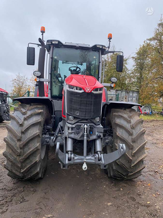 Massey Ferguson 8S.225, тракторы