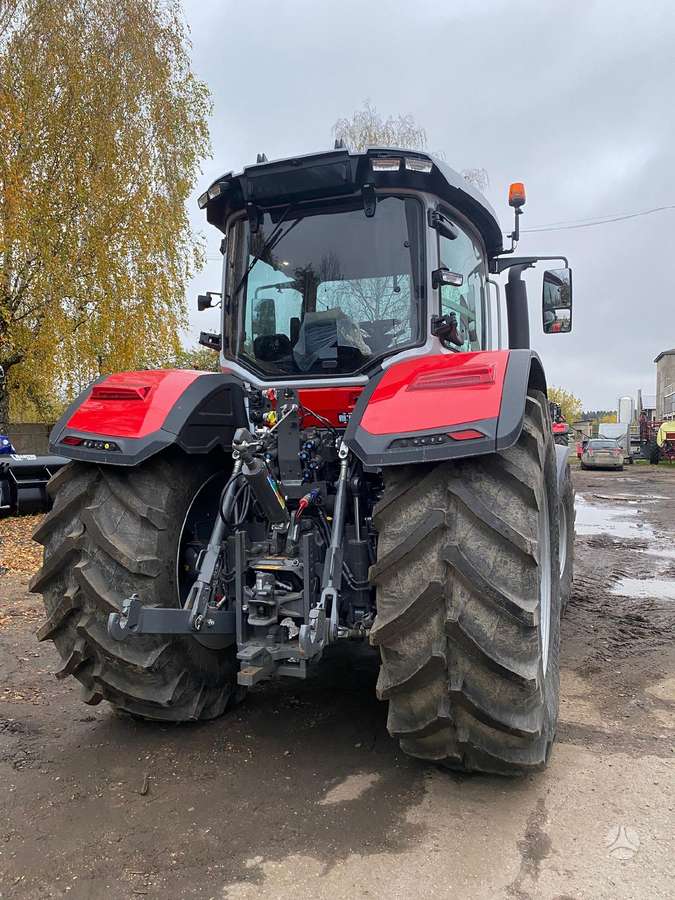 Massey Ferguson 8S.225, тракторы