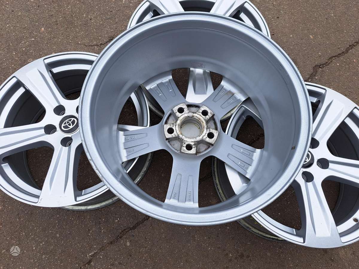 Toyota Rav4 / Lexus, легкосплавные , R18