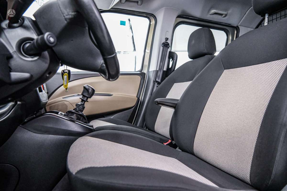 Opel Combo, 1.6 l., Минивэн
