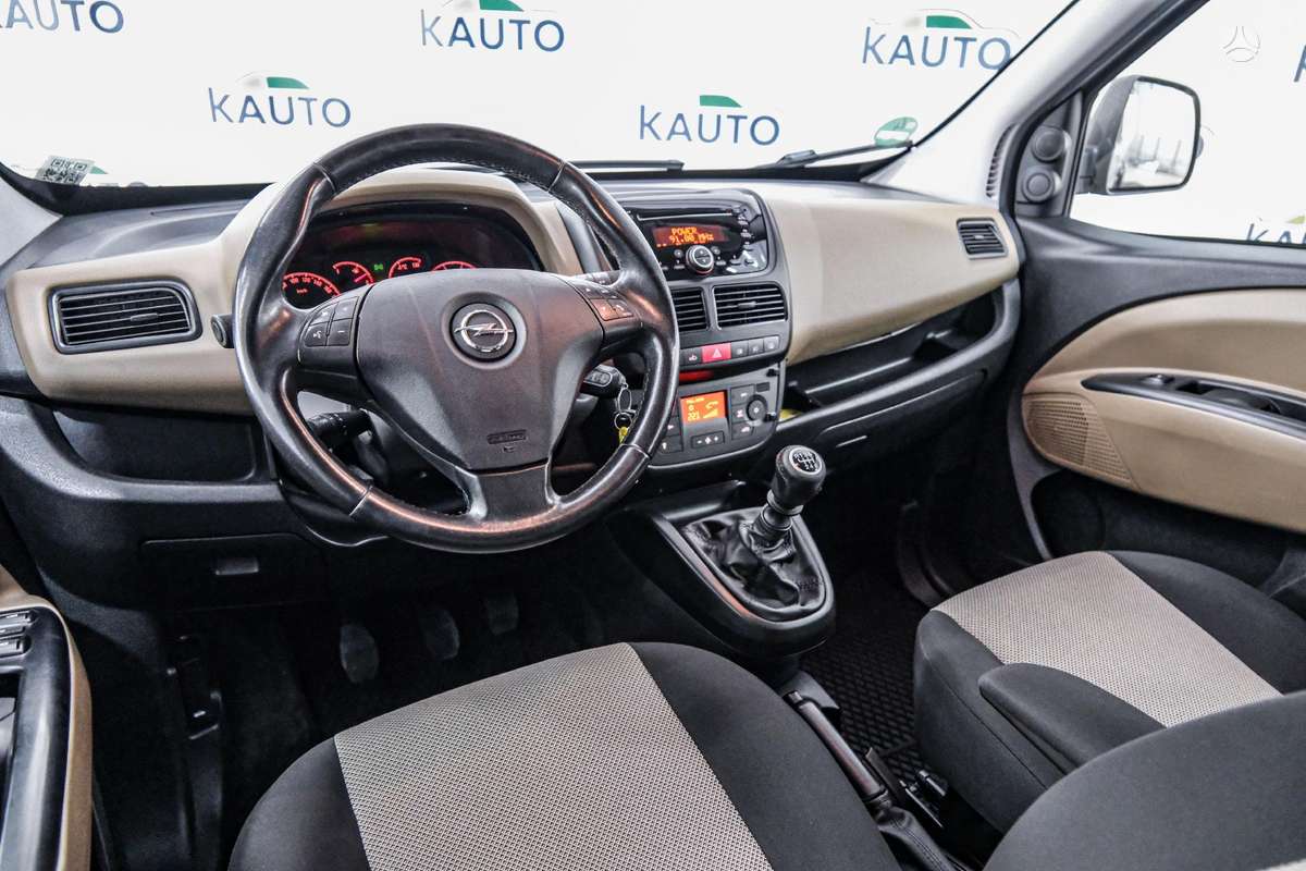 Opel Combo, 1.6 l., Минивэн